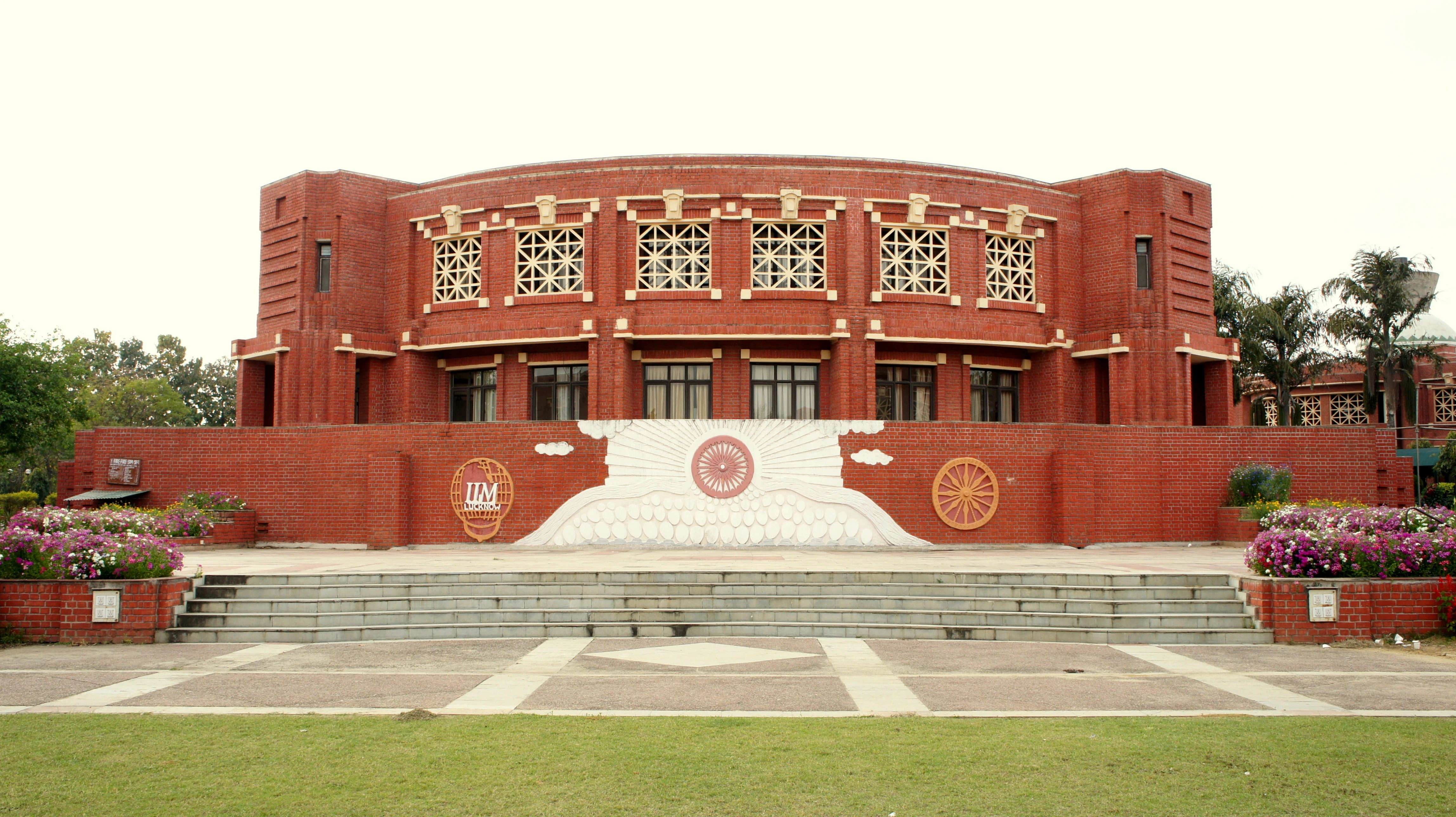 Indian Institute of Management Lucknow (IIML)- Lucknow