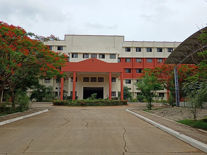 Rajalakshmi Engineering College - Chennai