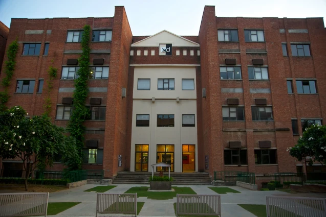 IILM School of Management - Gurgaon