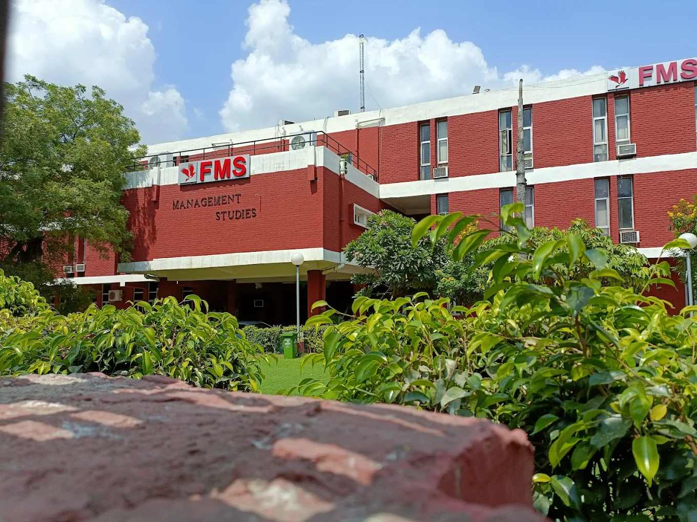 Faculty of Management Studies (FMS) - Delhi