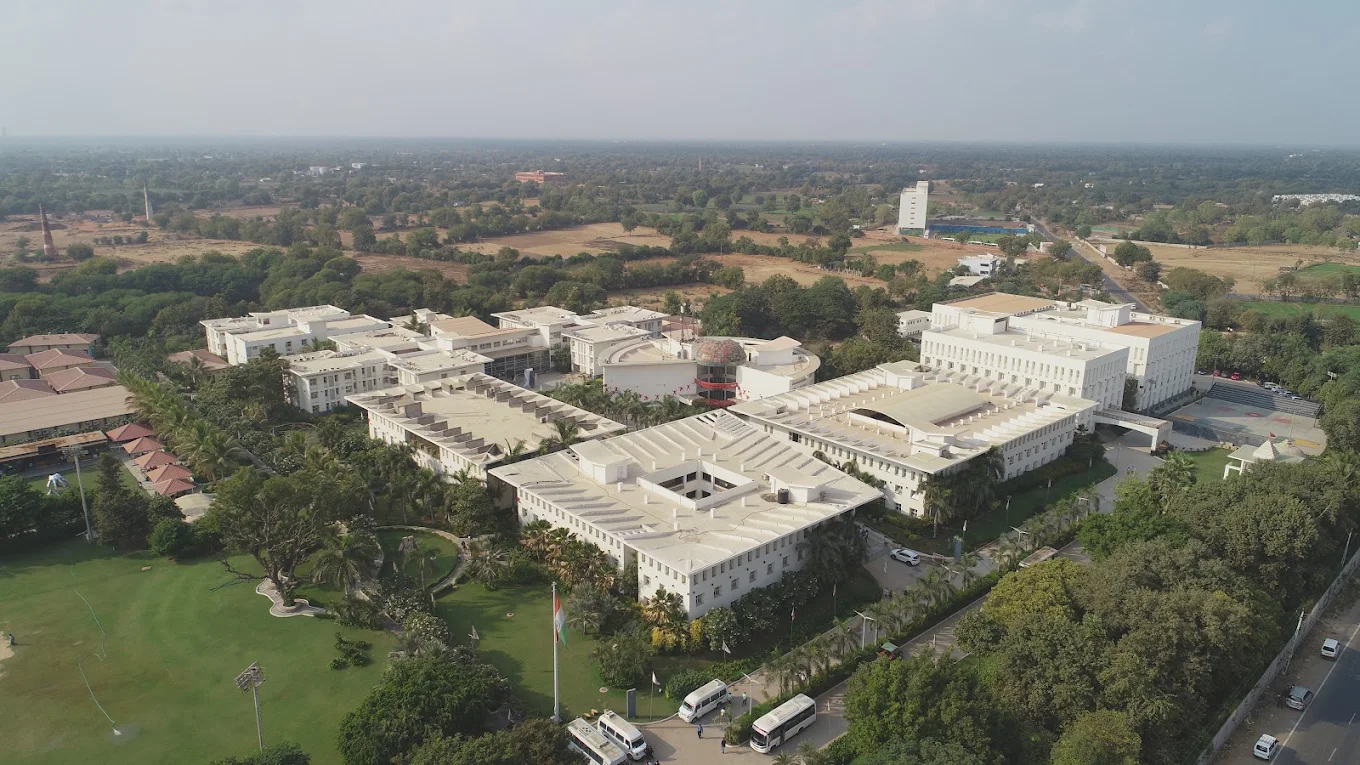 Karnavati University (KU) - Gandhinagar