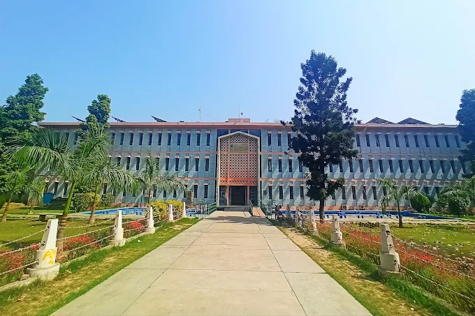Aligarh Muslim University campus