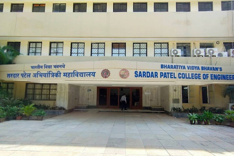 Sardar Patel College Of Engineering campus